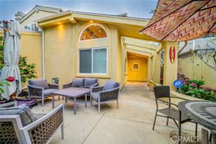 Single Family Residence, 314 15th st, Huntington Beach, CA 92648 - 4