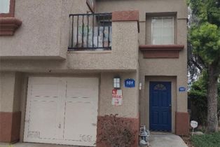 Condominium, 2900 Via Milano, Corona, CA  Corona, CA 92879