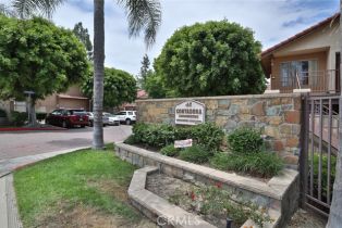 Condominium, 768 La Tierra st, Corona, CA 92879 - 2