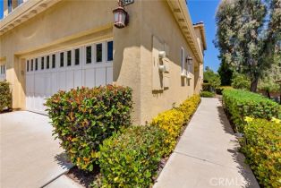 Condominium, 8846 Cuyamaca st, Corona, CA 92883 - 3