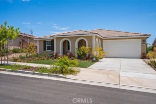 Single Family Residence, 2521 Santa Fiora DR, Corona, CA  Corona, CA 92882