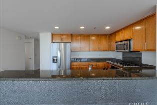 Condominium, 411 Seaside way, Long Beach, CA 90802 - 11