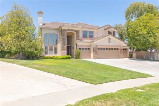 Single Family Residence, 1707 Flag Pin dr, Corona, CA 92883 - 5