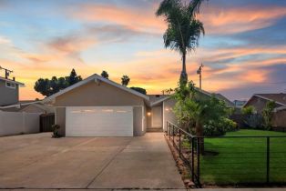 Single Family Residence, 1048 Lorna ST, Corona, CA  Corona, CA 92882