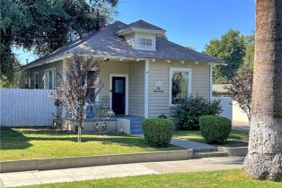 Single Family Residence, 4330 10th ST, Riverside, CA  Riverside, CA 92501