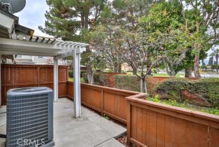 Condominium, 1710 Maxwell ln, Corona, CA 92881 - 28