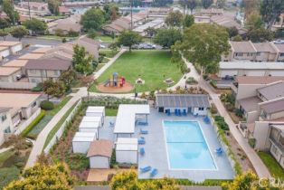 Condominium, 1415 Camelot dr, Corona, CA 92882 - 35