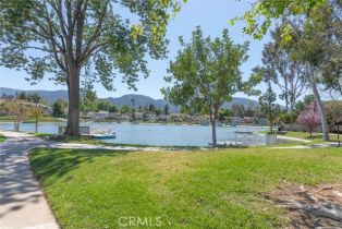 Condominium, 1415 Camelot dr, Corona, CA 92882 - 37