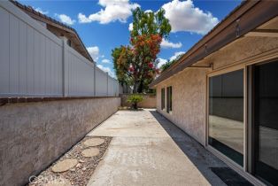 Condominium, 2726 Nectarine ave, Riverside, CA 92506 - 19