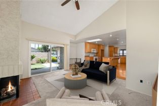 Condominium, 2726 Nectarine ave, Riverside, CA 92506 - 5