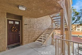 Condominium, 2500 San Gabriel way, Corona, CA 92882 - 4