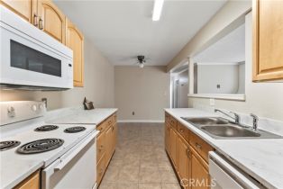 Condominium, 3090 Panorama rd, Riverside, CA 92506 - 7