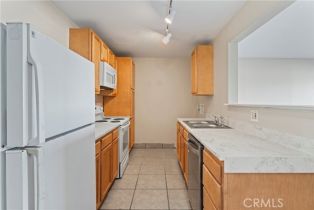 Condominium, 3090 Panorama rd, Riverside, CA 92506 - 4