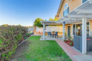 Single Family Residence, 2301 Pepperwood ln, Corona, CA 92882 - 33