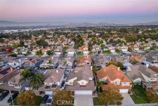 Single Family Residence, 2301 Pepperwood ln, Corona, CA 92882 - 39