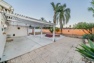 Single Family Residence, 1741 Buena Vista ave, Corona, CA 92882 - 43