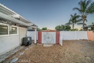 Single Family Residence, 1741 Buena Vista ave, Corona, CA 92882 - 46