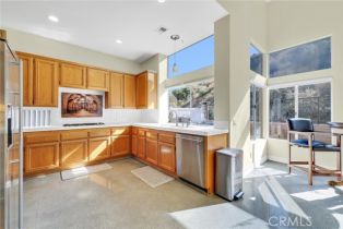 Single Family Residence, 4200 San Ramon dr, Corona, CA 92882 - 19