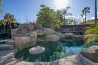 Single Family Residence, 2545 Fairglen pl, Corona, CA 92881 - 28