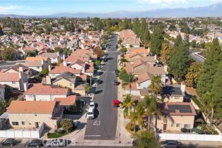 Single Family Residence, 901 Primrose lane, Corona, CA 92878 - 31