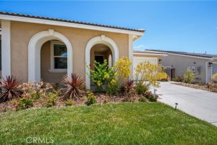 Single Family Residence, 2521 Santa Fiora dr, Corona, CA 92882 - 4