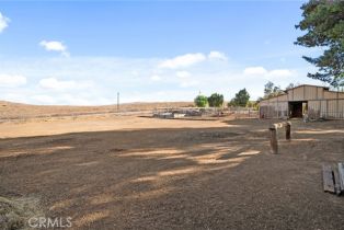 Single Family Residence, 19600 Carmelita ave, Corona, CA 92881 - 38