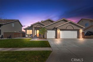 Single Family Residence, 1341 Sandpiper LN, Corona, CA  Corona, CA 92881