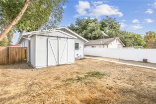 Single Family Residence, 24705 1st ave, Murrieta, CA 92562 - 24