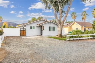 Single Family Residence, 24705 1st ave, Murrieta, CA 92562 - 4