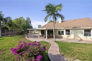 Single Family Residence, 725 Via Blairo, Corona, CA 92879 - 19