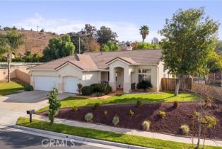 Single Family Residence, 725 Via Blairo, Corona, CA 92879 - 23