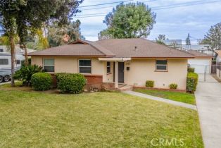 Single Family Residence, 6930 Malibu DR, Riverside, CA  Riverside, CA 92504