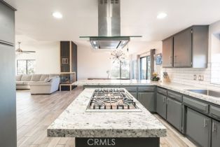 Single Family Residence, 14380 Moonridge dr, Riverside, CA 92503 - 31