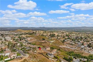 , 14335 Four Winds rd, Riverside, CA 92503 - 7