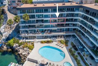 Condominium, 2525 Ocean blvd, Corona Del Mar, CA 92625 - 9