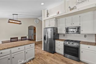 Single Family Residence, 18365 Mariposa ave, Riverside, CA 92508 - 11