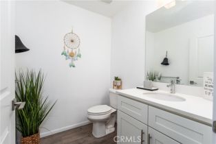 Condominium, 1038 Savi dr, Corona, CA 92878 - 8