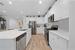 Single Family Residence, 11662 Starlily ct, Corona, CA 92883 - 11