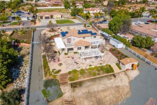 Single Family Residence, 17421 La Serena ct, Riverside, CA 92504 - 35