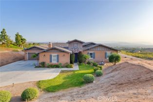 Single Family Residence, 650 Crystal Mountain cir, Riverside, CA 92506 - 2