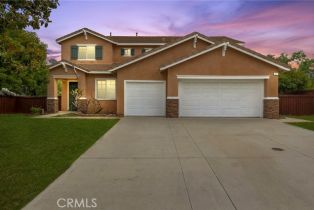 Single Family Residence, 8348 Barnwood LN, Riverside, CA  Riverside, CA 92508