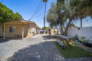 Residential Income, 8876 Cypress AVE, Riverside, CA  Riverside, CA 92503