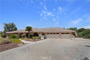 Single Family Residence, 17790 Twin Lakes dr, Riverside, CA 92508 - 2