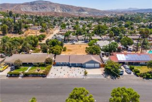 Single Family Residence, 19280 Rising Sun rd, Corona, CA 92881 - 28