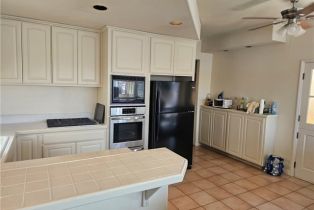 , 517 36th st, Newport Beach, CA 92663 - 10