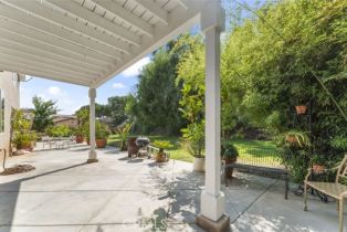 Single Family Residence, 2442 Old Windmill ct, Riverside, CA 92503 - 34