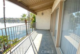 Condominium, 22136 Treasure Island, Canyon Lake, CA 92587 - 22