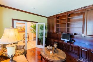 Single Family Residence, 17331 Cross Creek ln, Riverside, CA 92503 - 12