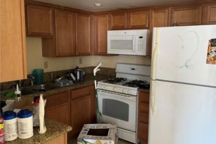 Condominium, 1333 Massachusetts ave, Riverside, CA 92507 - 3