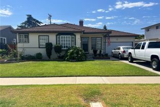 Single Family Residence, 454  W Hill AVE, Fullerton, CA  Fullerton, CA 92832